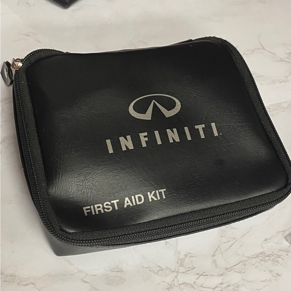 Infinity trunk first aid empty bag